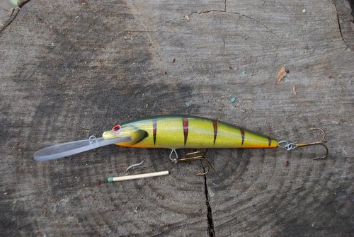 DSC_0663.JPG (170.26 КБ) 10165 просмотров 13 см, огружен на 3/4. рабочий горизонт около 6м.