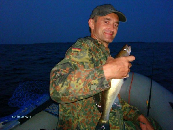 DSC02958.JPG (114.88 КБ) 11210 просмотров Ночной судачок.